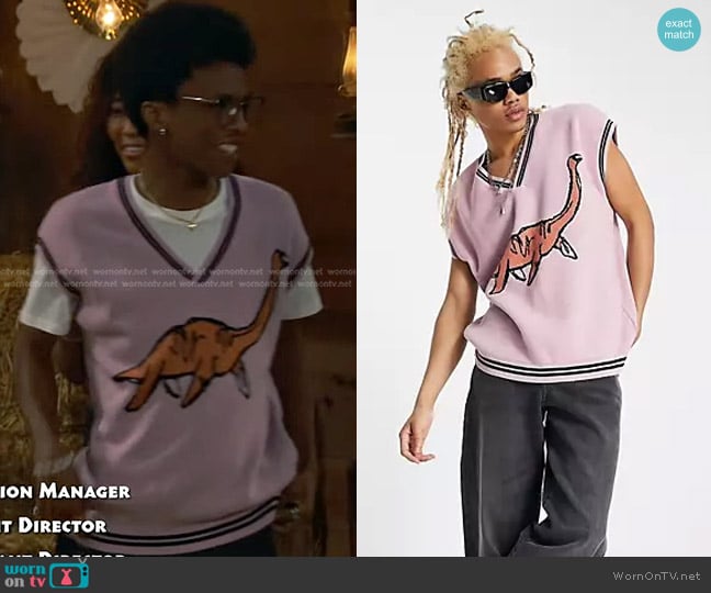 Asos Knitted Tank with Dinosaur Design in Pink worn by Noah Lambert (Israel Johnson) on Bunkd