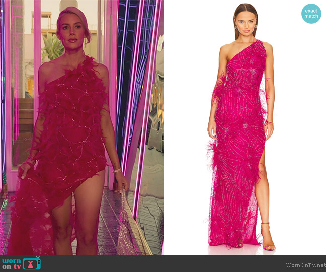 WornOnTV: Heather’s pink feather one shoulder dress on Selling Sunset ...