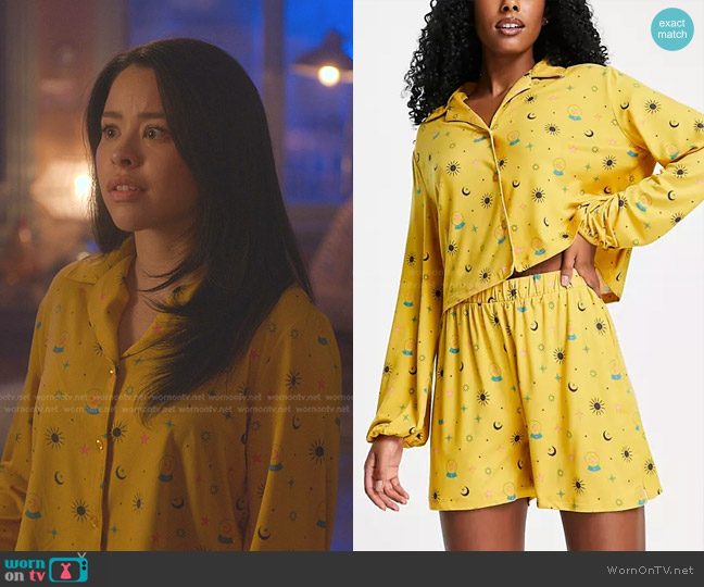 WornOnTV: Mariana’s yellow printed pajamas on Good Trouble | Cierra ...
