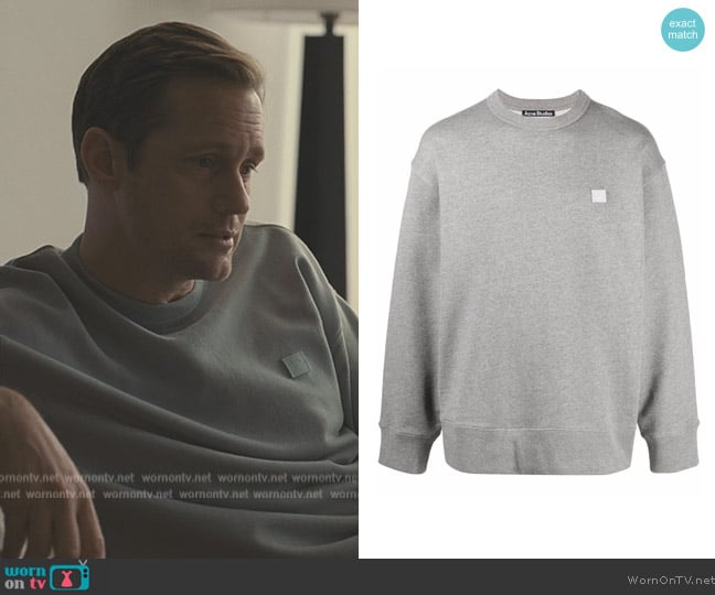 Lukas’s gray sweatshirt on Succession