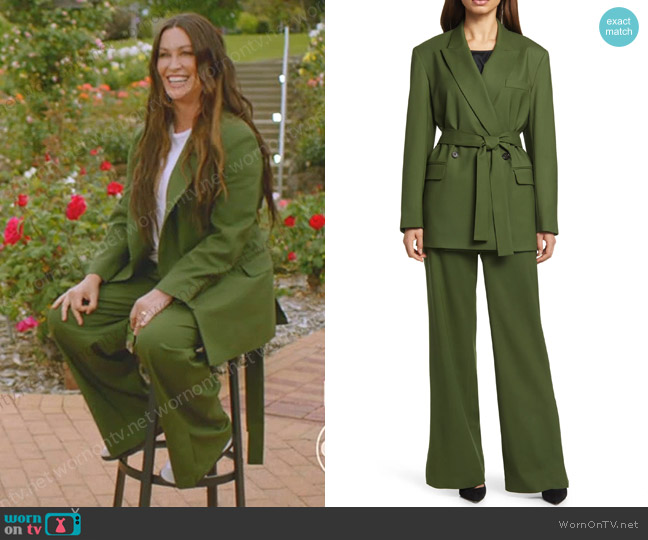 Argent Belted Stretch Wool Blazer and Pants worn by Alanis Morissette on American Idol