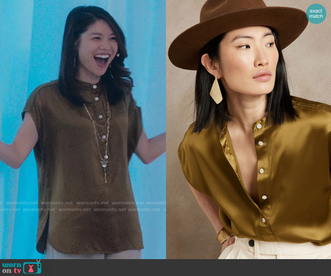 Banana Republic Serenade Silk Dolman Tunic worn by Julia Beryl Thiel (Lauren Gaw) on Fantasy Island