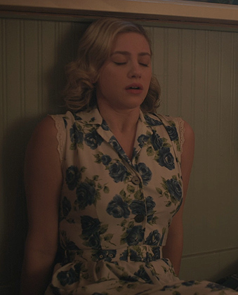Betty's rose print dress on Riverdale