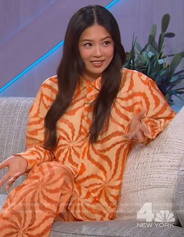 Christine Ko's orange printed shirt and pants on The Kelly Clarkson Show