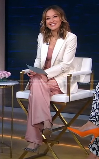 WornOnTV: Eva's brown pant suit on Good Morning America, Eva Pilgrim