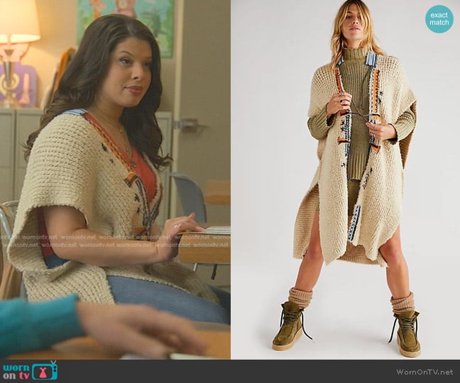 Free People Poncho Lonestar In Parchment Combo worn by Jazmin Martinez (Hailie Sahar) on Good Trouble