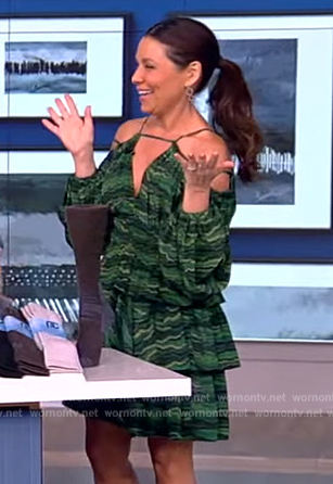 Gretta Monahan’s green printed strappy dress on The View