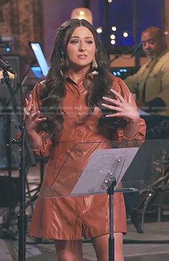 Holly Brand's brown leather shirtdress on The Voice