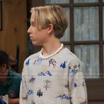 WornOnTV: Bill's red cowboy print tee and plaid shirt on Bunkd, Alfred  Lewis