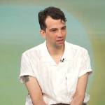 Jay Baruchel’s white button down shirt on Access Hollywood