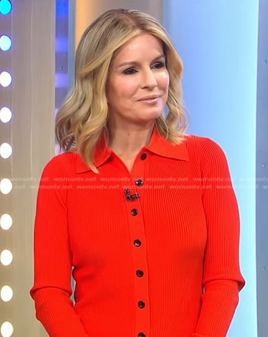 Jennifer’s red ribbed cardigan on Good Morning America