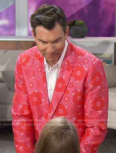 Jerry's red and pink floral suit on The Talk