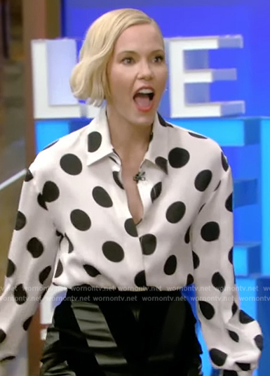 Leslie Bibb’s white polka dot blouse on Live with Kelly and Mark