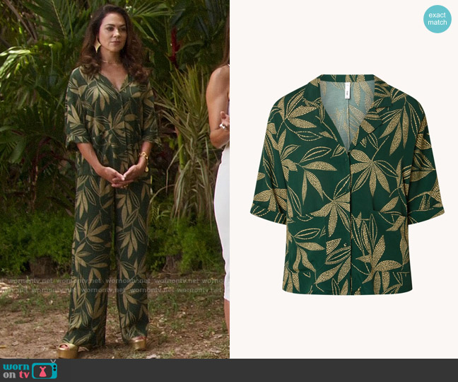 Mango Claudie Shirt worn by Jenna Glazer-Beck (Camille Guaty) on Fantasy Island