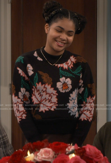Millicent's black floral sweater on iCarly