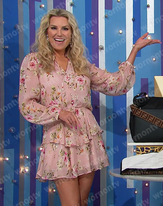 Rachel's blush pink floral dress on The Price is Right