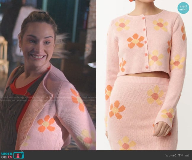 Unique Vintage Floral Cardigan in Peach & Orange worn by Davia (Emma Hunton) on Good Trouble