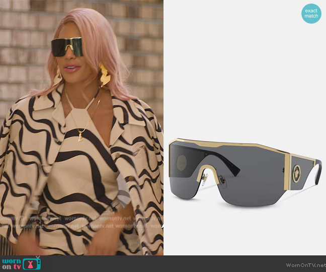 Medusa Halo Shield Sunglasses by Versace worn by Amanza Smith on Selling Sunset