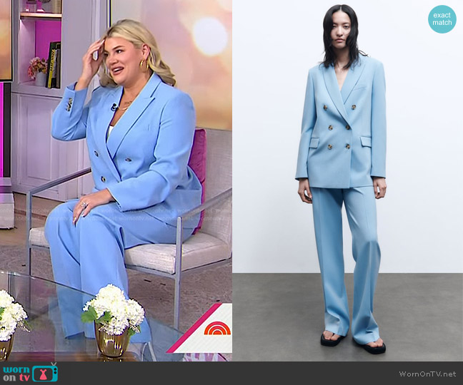 WornOnTV: Heather's striped shirt and blazer on The Real