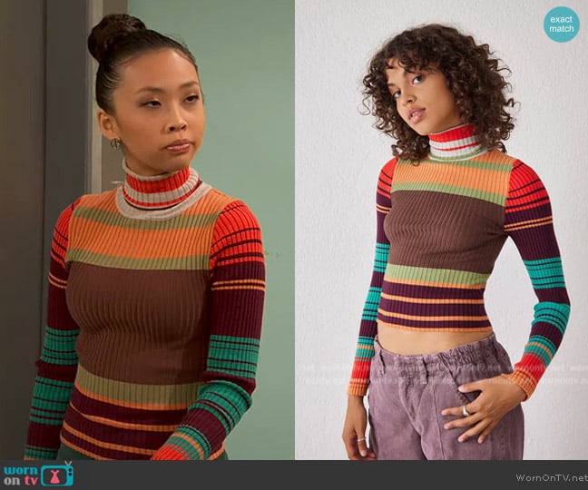 BDG Hudson Turtleneck Jumper worn by Ivy (Emmy Liu-Wang) on Ravens Home