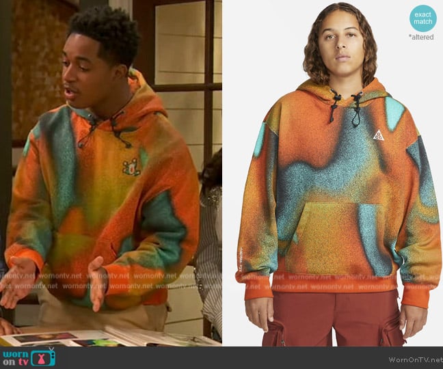 Nike Therma-Fit Graphic Pullover worn by Booker Baxter (Issac Ryan Brown) on Ravens Home