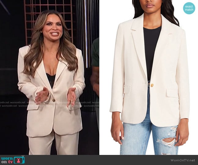 Steve Madden Kris Blazer in ivory worn by Carolina Bermudez on E! News