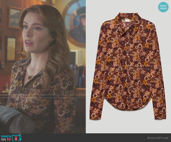 Wilfred Moscato Longsleeve Printed Shirt worn by Nancy Drew (Kennedy McMann) on Nancy Drew