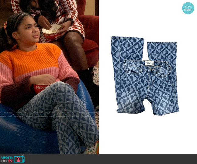 Abercrombie High Rise Flare Jeans worn by Millicent (Jaidyn Triplett) on iCarly