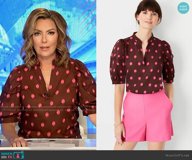 Ann Taylor Dot Pintucked Puff Sleeve Popover worn by Kyra Phillips on Good Morning America