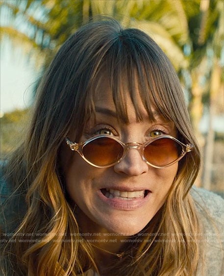 WornOnTV Ava s Sunglasses On Based On A True Story Kaley Cuoco 