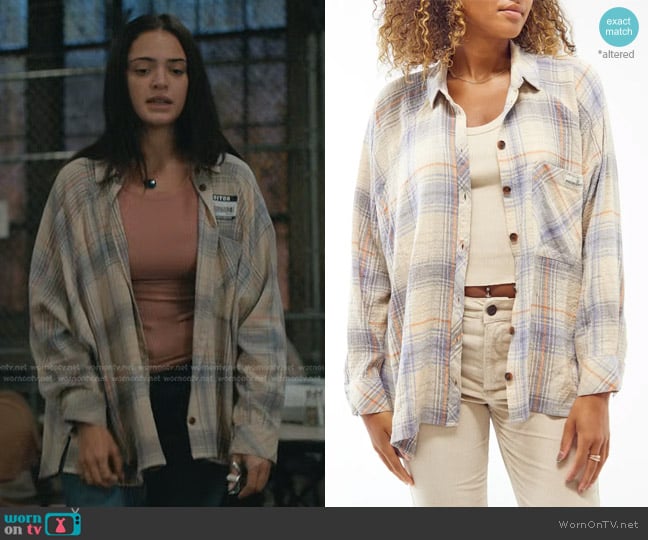 BDG Brendan Plaid Flannel Crop Shirt worn by Olive Stone (Luna Blaise) on Manifest