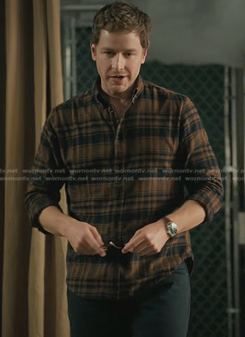 Ben's brown plaid button down shirt on Manifest