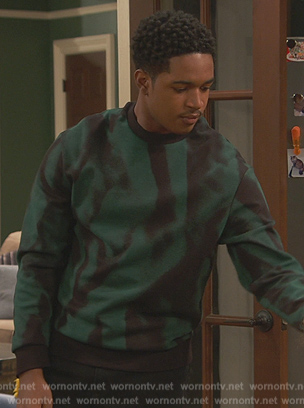 Booker's tie dye sweatshirt on Ravens Home