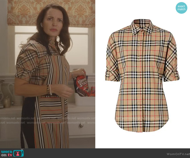 Burberry Archive Check Shirt worn by Charlotte York (Kristin Davis) on And Just Like That