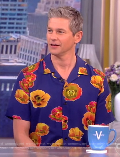 David Burtka’s blue floral print shirt on The View