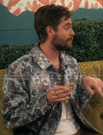 Dimitri-Pascual's blue floral jacket on iCarly