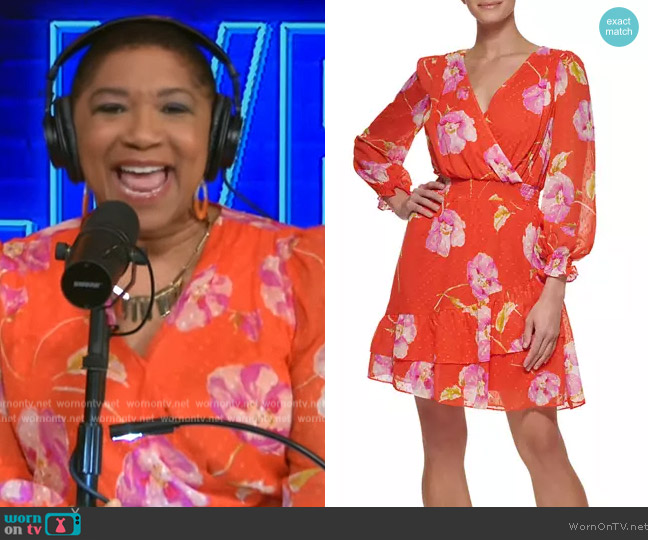 WornOnTV: Deja Vu’s orange floral print wrap dress on Live with Kelly ...