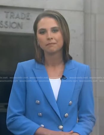 Elizabeth’s blue double breasted blazer on Good Morning America