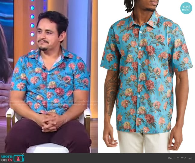 Good Man Brand Big On-Point Short Sleeve Button-Up Shirt in burnt brick decadent bloom worn by Jesse Garcia on Good Morning America