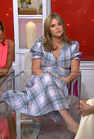 Jenna’s blue and pink plaid tie front dress on Today