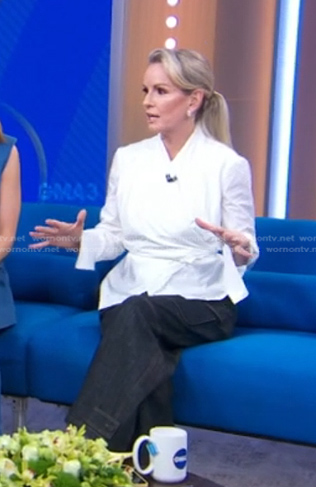 Jennifer's black cargo jeans on Good Morning America