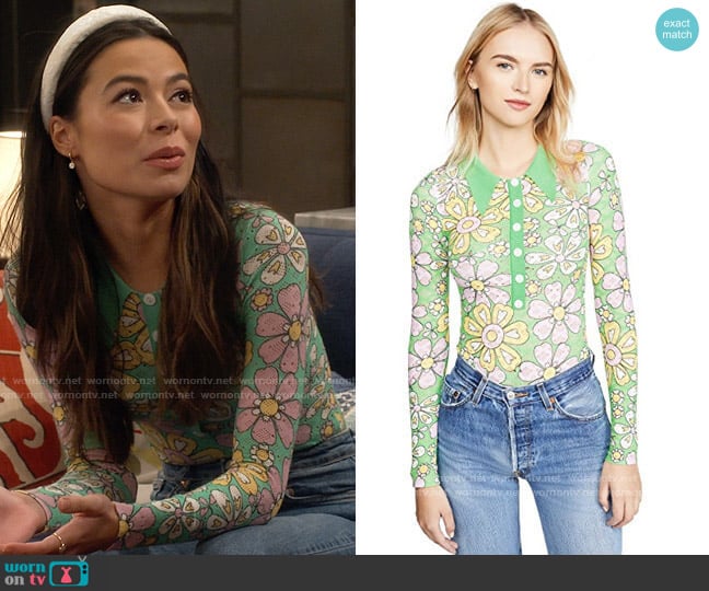 JoosTricot Long Sleeve Bodysuit worn by Carly Shay (Miranda Cosgrove) on iCarly