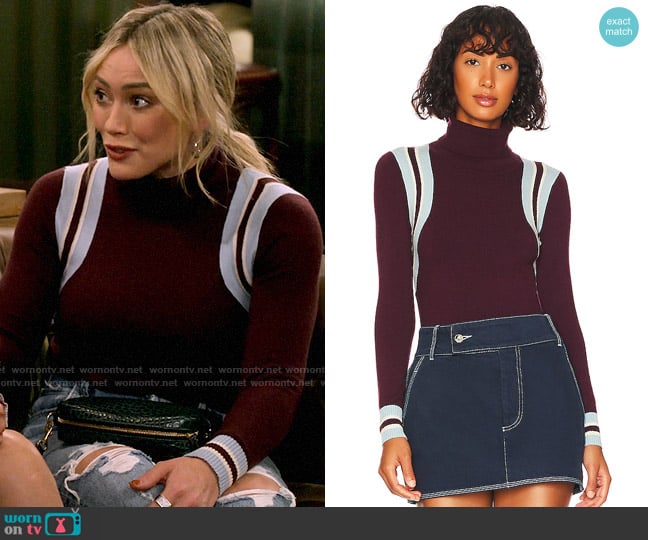 JoosTricot Long Sleeve Turtleneck in Monogram Chevron worn by Sophie (Hilary Duff) on How I Met Your Father