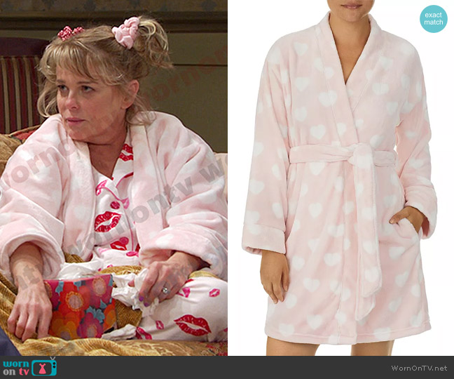 Kate Spade Long Sleeve Printed Robe in Pink Heart worn by Bonnie Lockhart (Judi Evans) on Days of our Lives