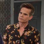 Leo’s black paisley print shirt on Days of our Lives