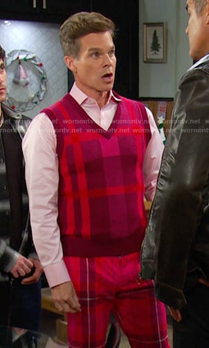 Leo's pink plaid knit vest and pants on Days of our Lives
