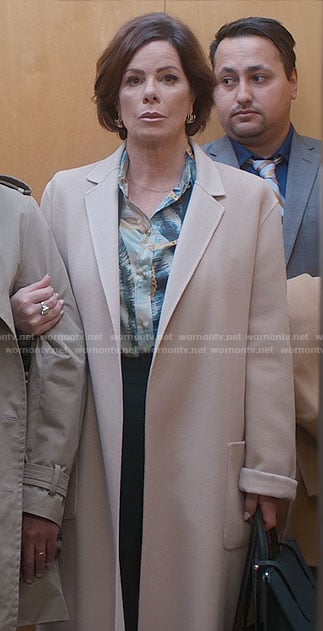 Margaret’s two-tone beige coat on So Help Me Todd