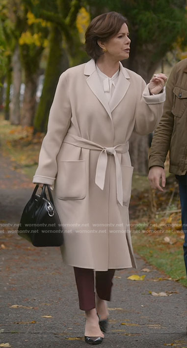 Margaret’s two-tone beige coat on So Help Me Todd