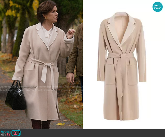 Weekend Max Mara Didy Coat worn by Margaret Wright (Marcia Gay Harden) on So Help Me Todd