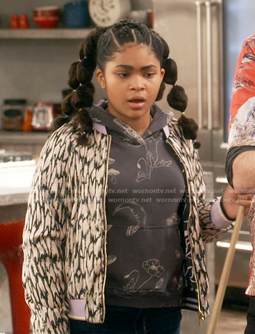 Millicent's printed bomber jacket on iCarly
